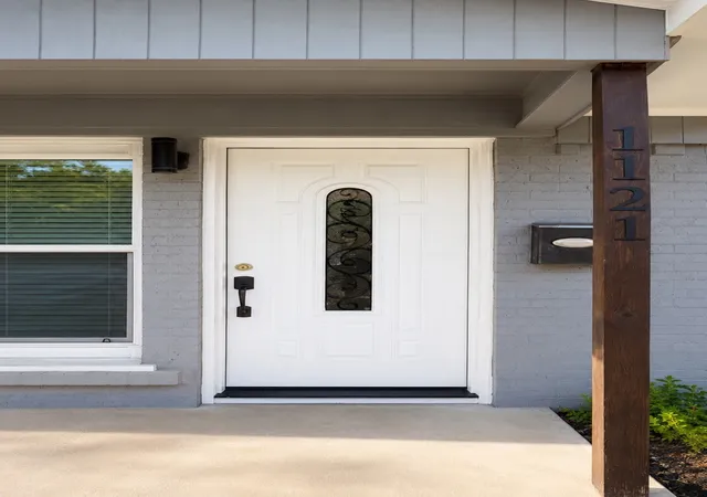 Photo 2 of Single family home for sale at 1121 Richard Dr, Garland, TX 75040 | MLS# 21362907 | Listing updated on 2026-09-14
