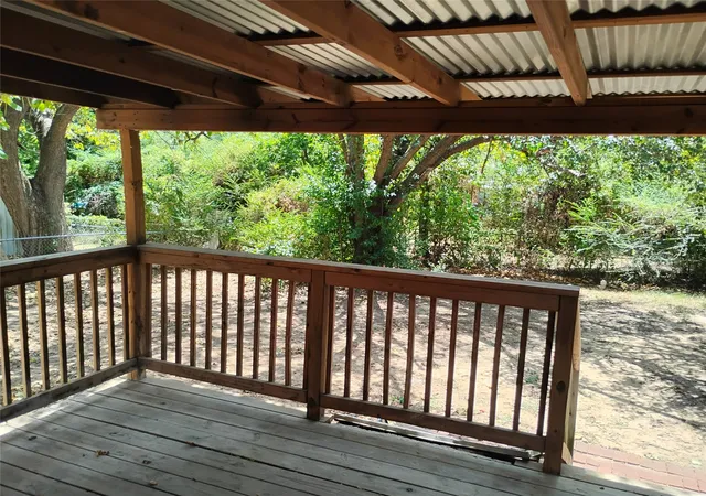Photo 3 of Sale Pending at 2922 Stafford Dr, Denison, TX 75020 | MLS# 21362193 | Listing updated on 2026-09-25