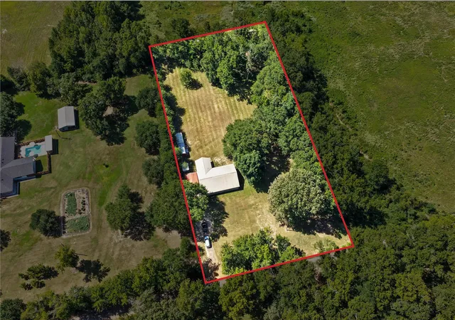 Photo 2 of Sale Pending at 522 Cr 4245, Mount Pleasant, TX 75455 | MLS# 21362817 | Listing updated on 2026-09-14