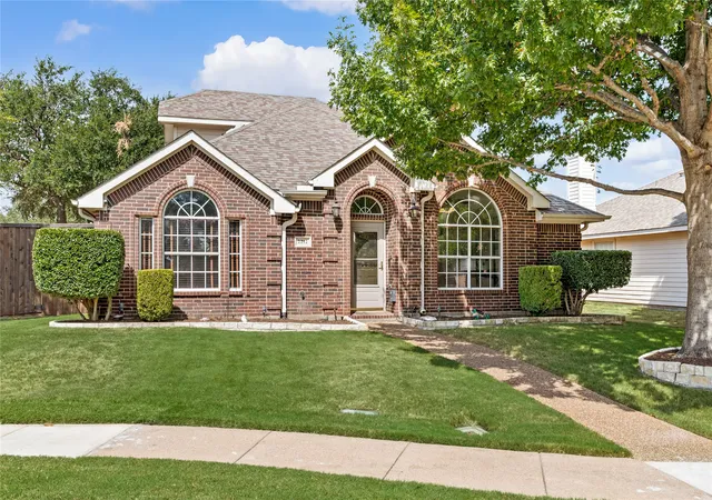 Photo 1 of Single family home for sale at 2212 Pinto Ln, Lewisville, TX 75067 | MLS# 21361370 | Listing updated on 2026-09-12