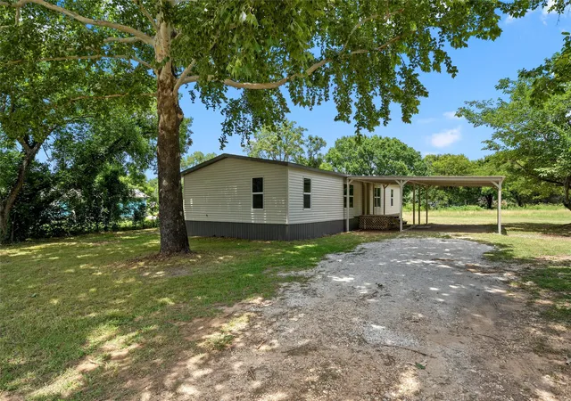 Photo 1 of Manufactured home for sale at 175 Fm 2114, Aquilla, TX 76622 | MLS# 21363255 | Listing updated on 2026-09-09