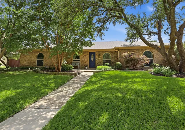 Photo 2 of Single family home for sale at 2512 Timbercreek Dr, Plano, TX 75075 | MLS# 21363232 | Listing updated on 2026-09-13