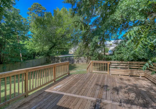 Photo 2 of Single family home for sale at 3956 Richardson Ave, Shreveport, LA 71106 | MLS# 21363444 | Listing updated on 2026-09-10