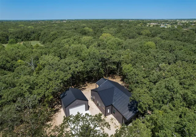 Photo 2 of Single family home for sale at 6326 Fm 2101, Quinlan, TX 75474 | MLS# 21362542 | Listing updated on 2026-09-15