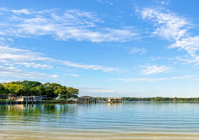 Photo 1 of Land for sale at 166 Oak Hills Dr, Mabank, TX 75156 | MLS# 21363541 | Listing updated on 2026-09-08