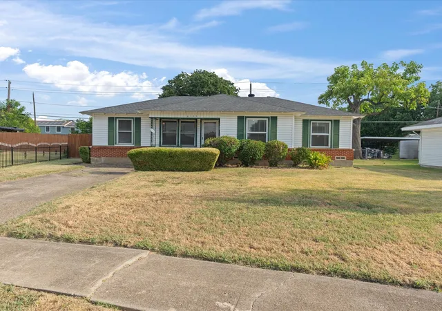 Photo 1 of Sale Pending at 8133 Cavalier Cir, Dallas, TX 75227 | MLS# 21363551 | Listing updated on 2026-09-11