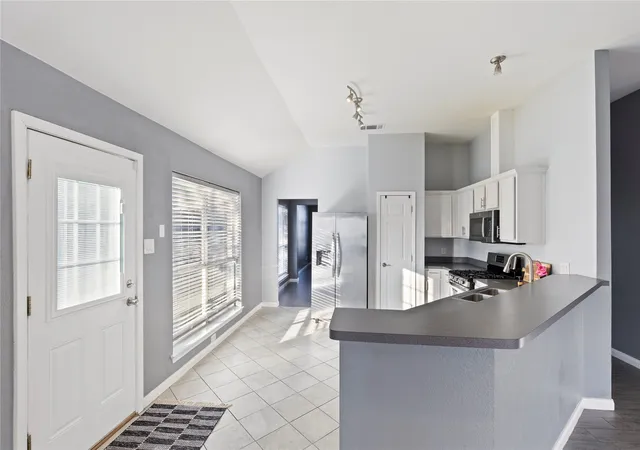 Photo 4 of Single family home for sale at 1302 Ryan Dr, Mesquite, TX 75149 | MLS# 21363664 | Listing updated on 2026-09-11