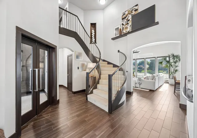 Photo 3 of Sale Pending at 5303 Lafayette Dr, Frisco, TX 75035 | MLS# 21358570 | Listing updated on 2026-09-15