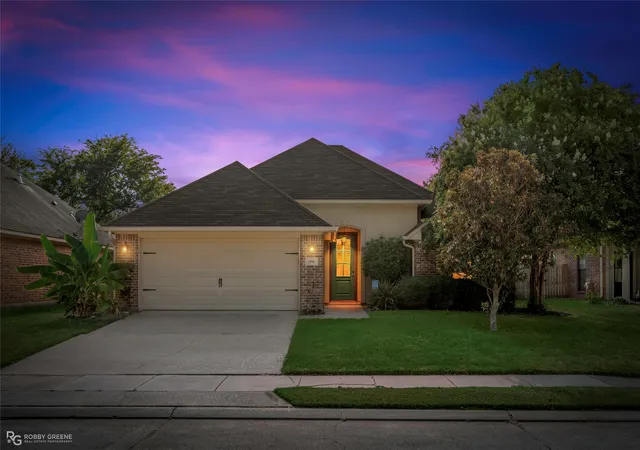 Photo 1 of Single family home for sale at 1996 Wild Iris, Bossier City, LA 71112 | MLS# 21363096 | Listing updated on 2026-09-14