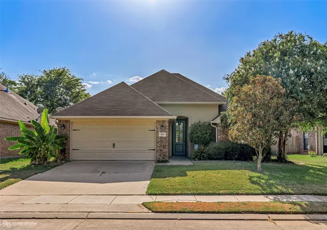 Photo 2 of Single family home for sale at 1996 Wild Iris, Bossier City, LA 71112 | MLS# 21363096 | Listing updated on 2026-09-14