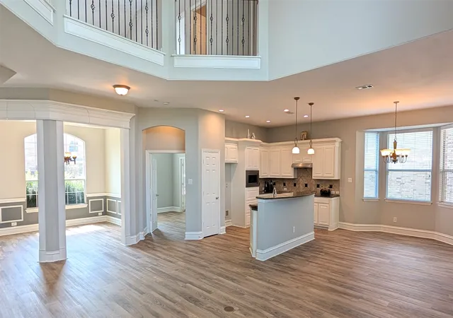 Photo 4 of Single family home for sale at 4221 Crestfield Dr, Richardson, TX 75082 | MLS# 21363553 | Listing updated on 2026-09-16