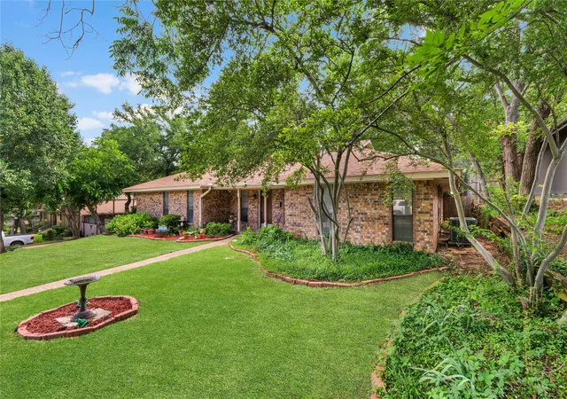 Photo 2 of Single family home for sale at 1455 Warrington Ct, Fort Worth, TX 76112 | MLS# 21289058 | Listing updated on 2026-09-12