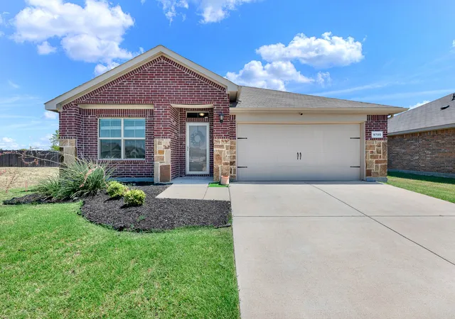 Photo 1 of Single family home for sale at 9705 Snowbell Ln, Crowley, TX 76036 | MLS# 21363797 | Listing updated on 2026-10-20