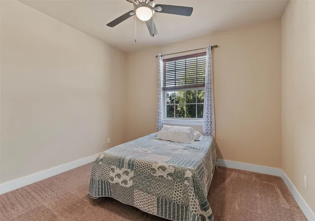 Photo 4 of Single family home for sale at 10 Pleasant Vly, Sanger, TX 76266 | MLS# 21364027 | Listing updated on 2026-10-05