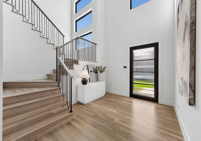 Photo 2 of Single family home for sale at 4727 March Ave, Dallas, TX 75209 | MLS# 21345569 | Listing updated on 2026-09-12