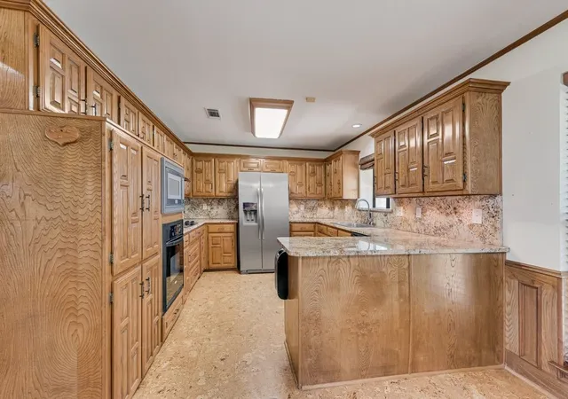 Photo 4 of Sale Pending at 10470 Live Oak Dr, Forney, TX 75126 | MLS# 21364044 | Listing updated on 2026-09-14