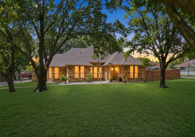 Photo 1 of Sale Pending at 14050 Red Oak Cir N, Mc Kinney, TX 75071 | MLS# 21363609 | Listing updated on 2026-09-26