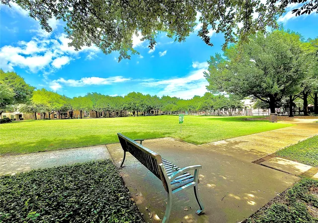 Townhouse for sale at 6717 Livorno Ln, Frisco, TX 75034 | MLS# 21364089