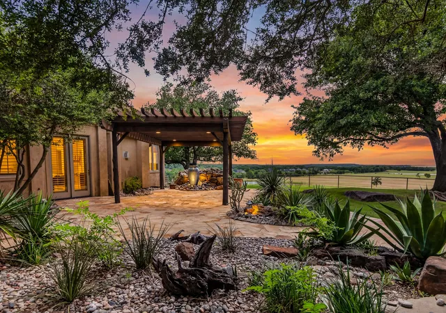 Photo 3 of Sale Pending at 701 W Walcott St, Pilot Point, TX 76258 | MLS# 21364003 | Listing updated on 2026-10-03