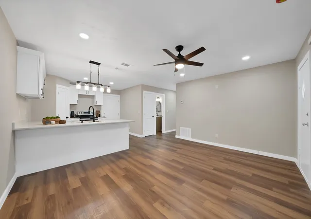 Photo 3 of Sale Pending at 116 Westline Rd, Azle, TX 76020 | MLS# 21364070 | Listing updated on 2026-10-01