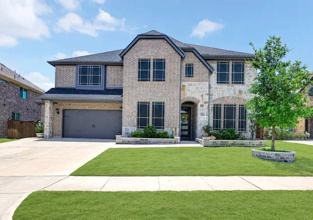 Photo 3 of Single family home for sale at 116 Cascade Ln, Wylie, TX 75098 | MLS# 21363749 | Listing updated on 2026-10-07