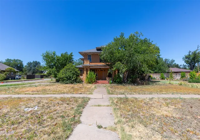 Photo 1 of Single family home for sale at 750 Beech St, Abilene, TX 79601 | MLS# 21362007 | Listing updated on 2026-09-11