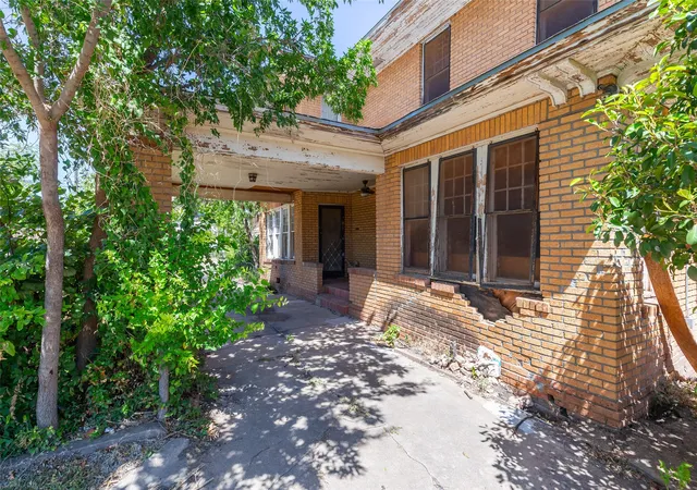 Photo 3 of Single family home for sale at 750 Beech St, Abilene, TX 79601 | MLS# 21362007 | Listing updated on 2026-09-11