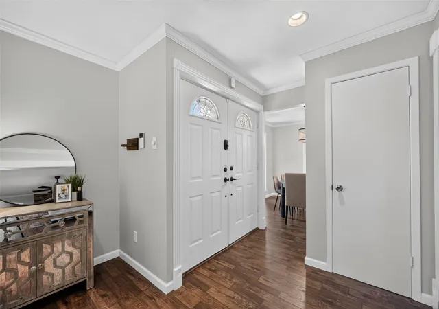 Photo 3 of Single family home for sale at 1619 University Dr, Richardson, TX 75081 | MLS# 21364293 | Listing updated on 2026-10-06