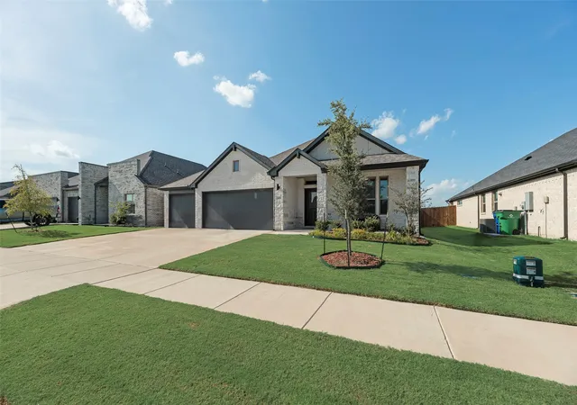 Single family home for sale at 433 Leopold Trl, Waxahachie, TX 75165 | MLS# 21363424