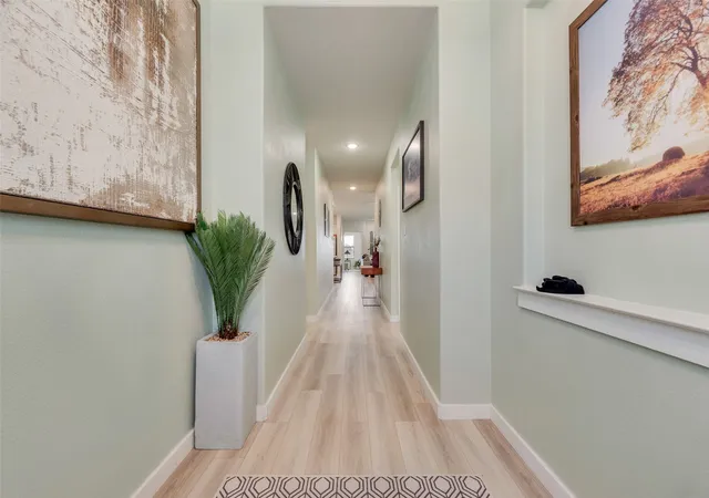 Photo 3 of Single family home for sale at 433 Leopold Trl, Waxahachie, TX 75165 | MLS# 21363424 | Listing updated on 2026-09-10