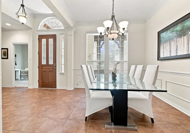 Photo 4 of Single family home for sale at 4429 Young Dr, Carrollton, TX 75010 | MLS# 21321903 | Listing updated on 2026-09-15