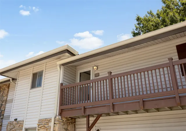 Photo 3 of Condo for sale at 108 Harbor Dr #204, Bridgeport, TX 76426 | MLS# 21364356 | Listing updated on 2026-10-05