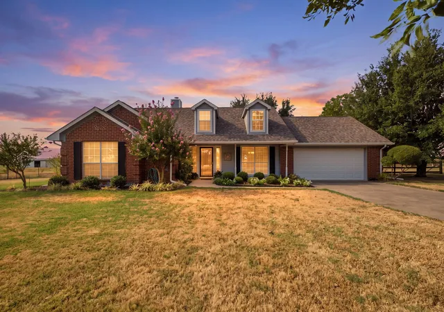 Photo 1 of Sale Pending at 11454 Foutch Rd, Pilot Point, TX 76258 | MLS# 21359544 | Listing updated on 2026-09-18