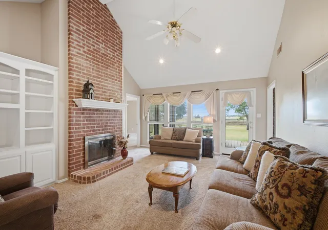 Photo 4 of Sale Pending at 11454 Foutch Rd, Pilot Point, TX 76258 | MLS# 21359544 | Listing updated on 2026-09-18