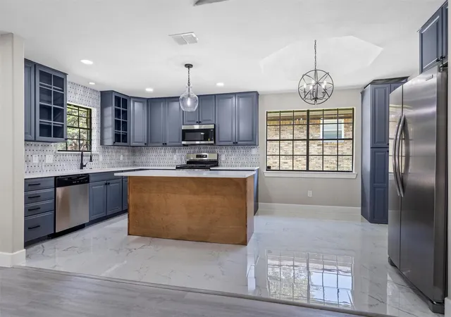 Photo 3 of Sale Pending at 2208 Newcastle Cir, Plano, TX 75075 | MLS# 21362448 | Listing updated on 2026-09-08