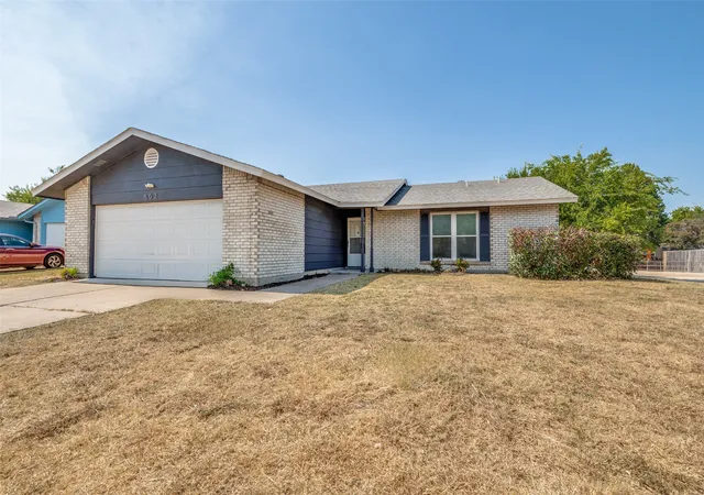 Photo 1 of Single family home for sale at 502 Brian Dr, Grand Prairie, TX 75052 | MLS# 21363791 | Listing updated on 2026-09-09