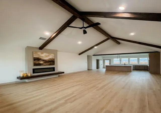 Photo 3 of Sale Pending at 3405 Preston Club Dr, Sherman, TX 75092 | MLS# 21361942 | Listing updated on 2026-09-10