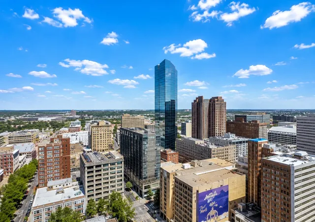 Photo 2 of Condo for sale at 500 Throckmorton St #2202, Fort Worth, TX 76102 | MLS# 21362922 | Listing updated on 2026-09-12