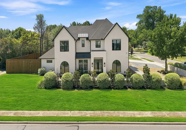Photo 2 of Sale Pending at 3860 Walnut Hill Ln, Dallas, TX 75229 | MLS# 21364476 | Listing updated on 2026-09-15