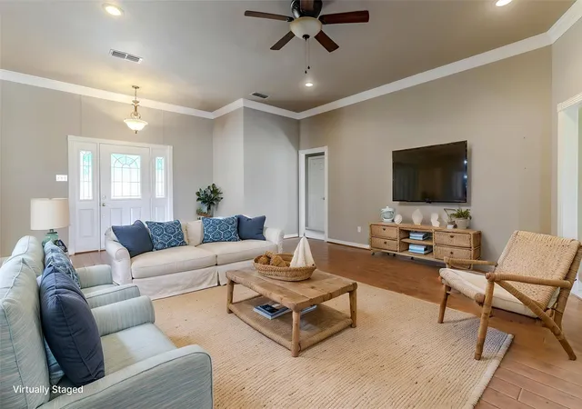 Photo 3 of Single family home for sale at 9653 Lea Shore St, Fort Worth, TX 76179 | MLS# 21362507 | Listing updated on 2026-09-13