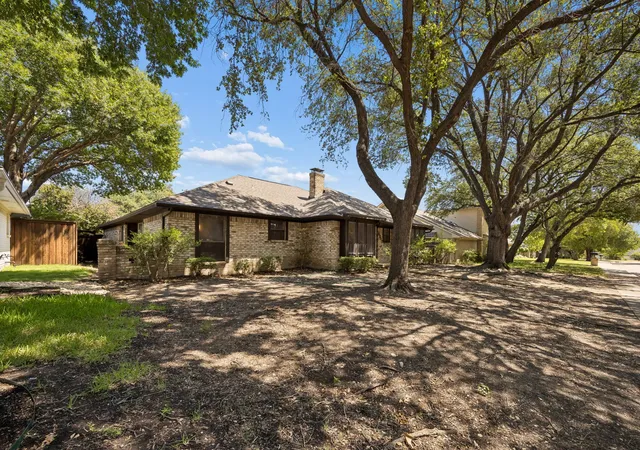 Photo 2 of Sale Pending at 6017 Timber Creek Ln, Dallas, TX 75248 | MLS# 21361135 | Listing updated on 2026-09-09