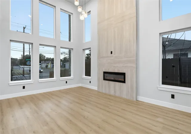 Photo 2 of Single family home for sale at 4234 Jamaica St, Dallas, TX 75210 | MLS# 21364661 | Listing updated on 2026-10-01
