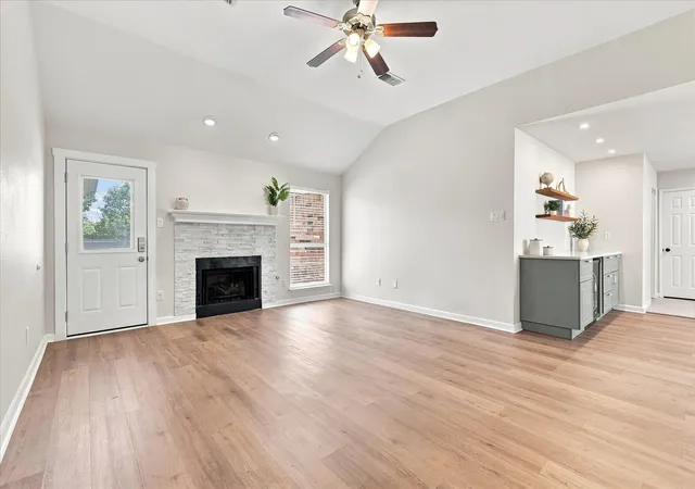 Photo 4 of Single family home for sale at 6905 Scott Ct, Sachse, TX 75048 | MLS# 21362035 | Listing updated on 2026-09-08