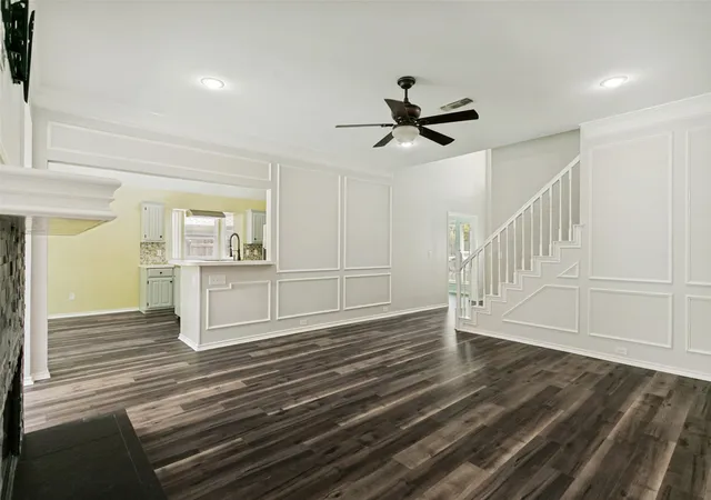 Photo 4 of Sale Pending at 1015 Merribrook Ln, Allen, TX 75002 | MLS# 21364595 | Listing updated on 2026-09-23