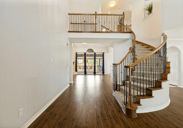 Photo 3 of Single family home for sale at 881 Twin Buttes Dr, Prosper, TX 75078 | MLS# 21364736 | Listing updated on 2026-09-08
