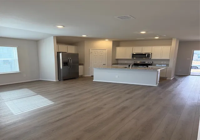 Photo 2 of Single family home for sale at 2808 Taddy Rd, Lorena, TX 76655 | MLS# 21364734 | Listing updated on 2026-09-14