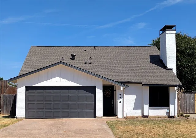 Photo 1 of Sale Pending at 2916 Woodbridge Dr, Bedford, TX 76021 | MLS# 21361108 | Listing updated on 2026-09-30