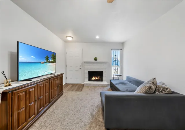 Photo 2 of Townhouse for sale at 1517 Britainway Ln, Dallas, TX 75228 | MLS# 21362650 | Listing updated on 2026-09-09