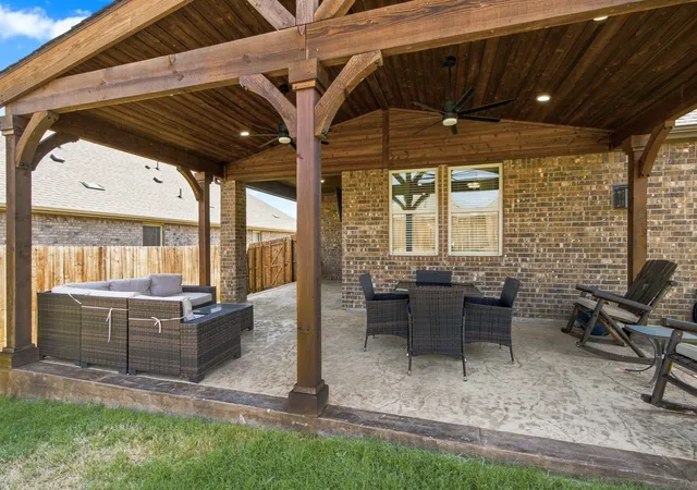 Photo 2 of Single family home for sale at 11217 Shady Meadows Wy, Aubrey, TX 76227 | MLS# 21364269 | Listing updated on 2026-09-17