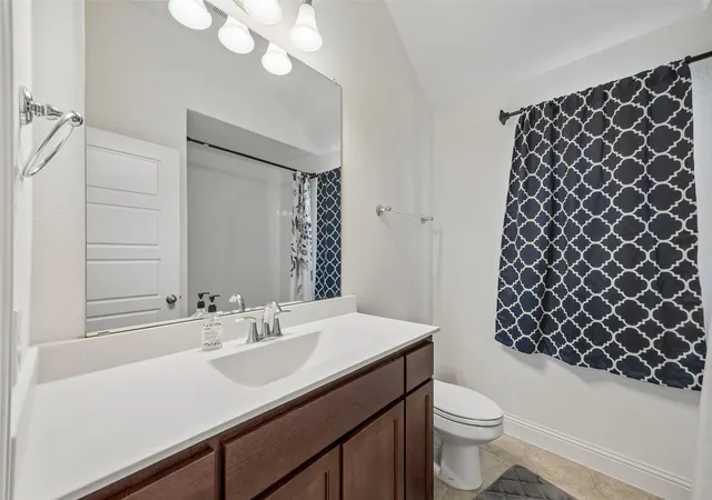 Photo 4 of Single family home for sale at 1804 Landing St, Mansfield, TX 76063 | MLS# 21354464 | Listing updated on 2026-09-12
